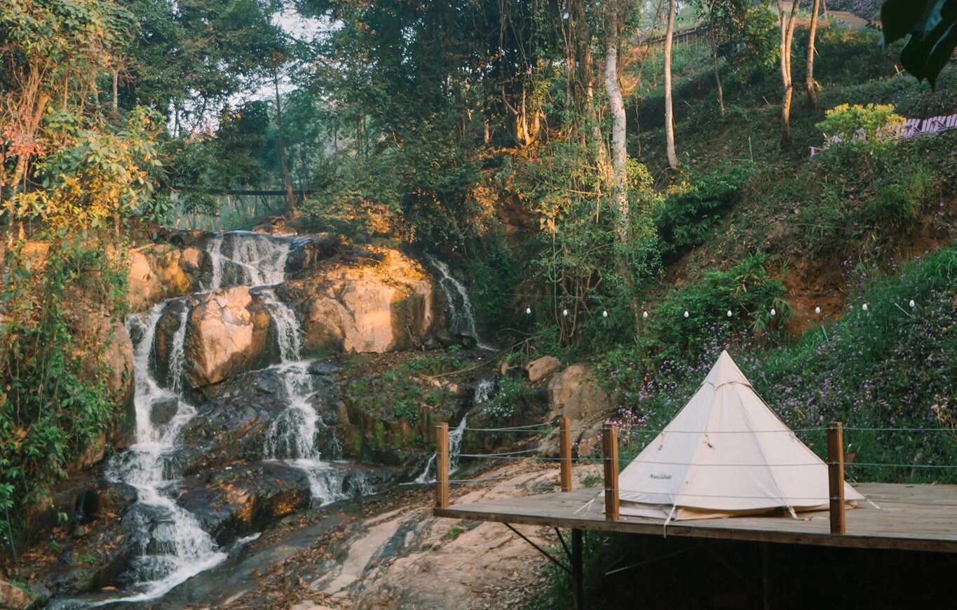 Tour cắm trại bên thác Đà Lạt