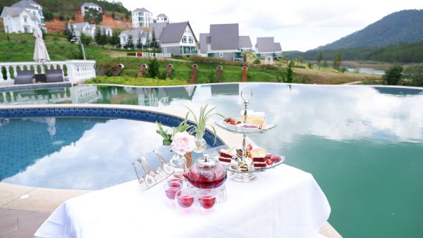 set trà chiều tại dalat wonder resort