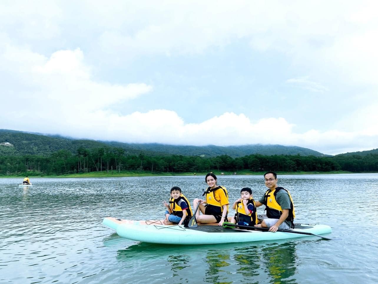 Tour Chèo SUP – Ngắm Hồ Tuyền Lâm Đà Lạt 2022