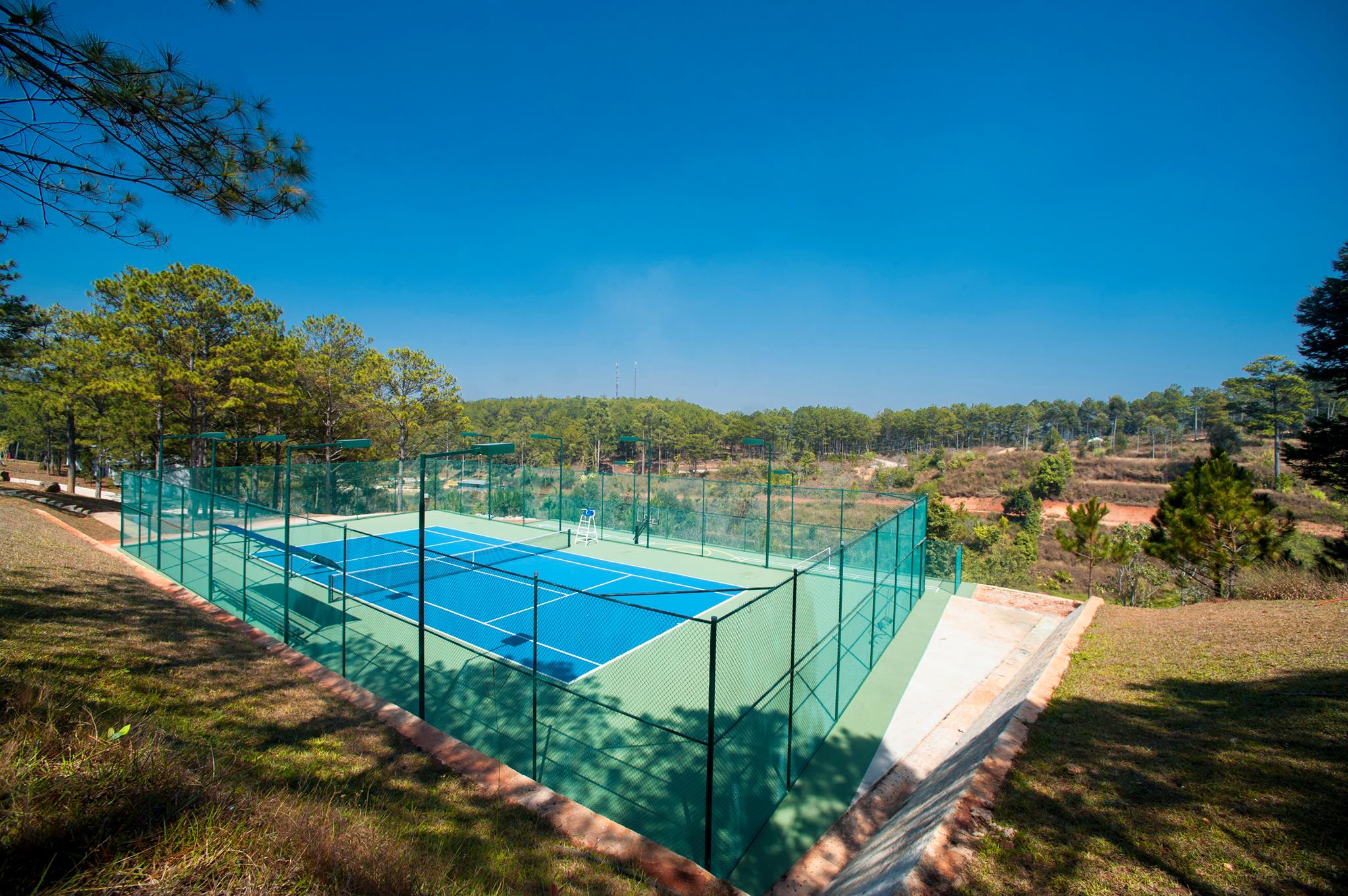 sân tenis tại Terracotta Resort