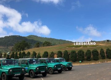 Vé xe lên núi LangBiang