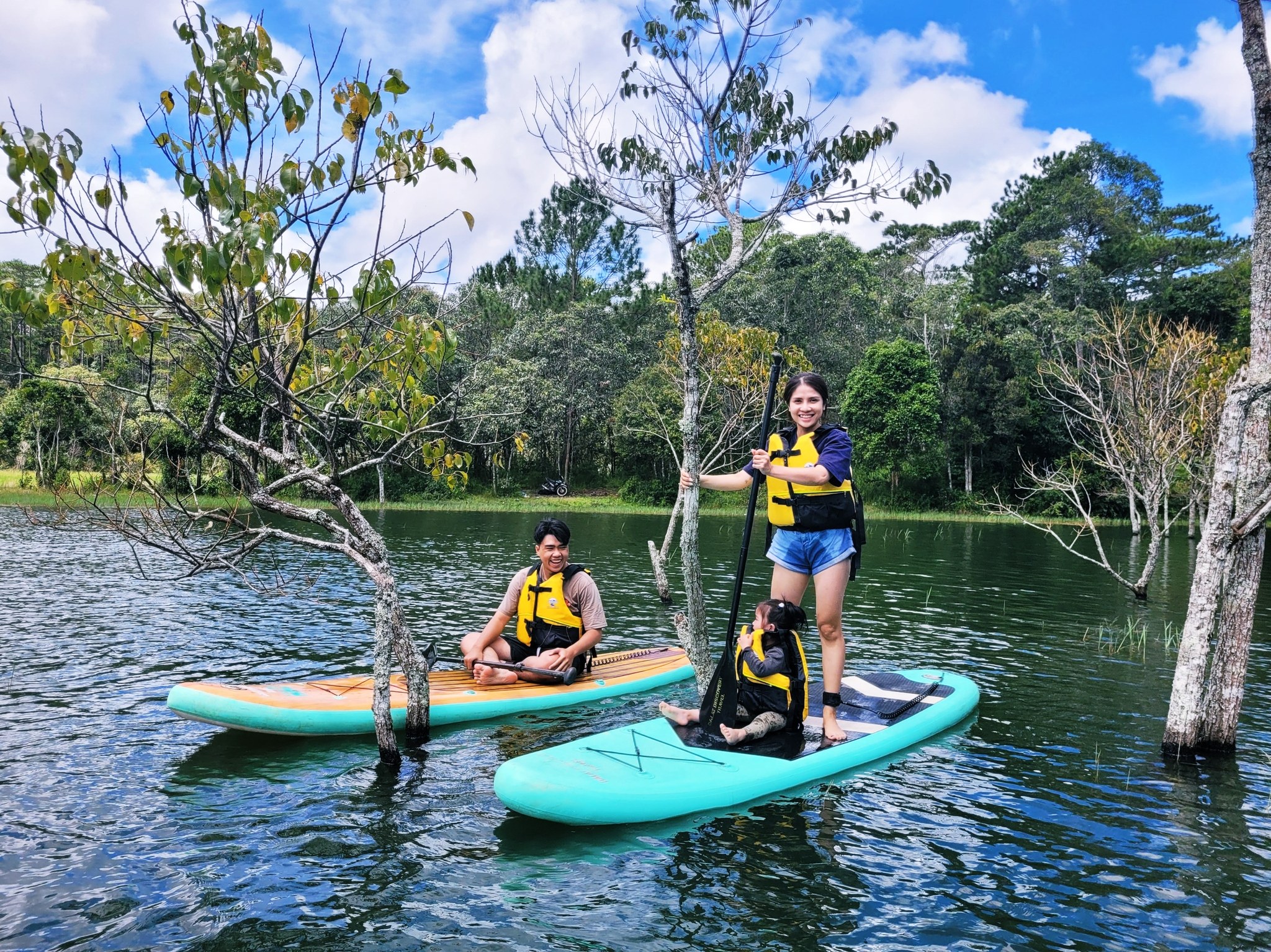 chèo sup đà lạt