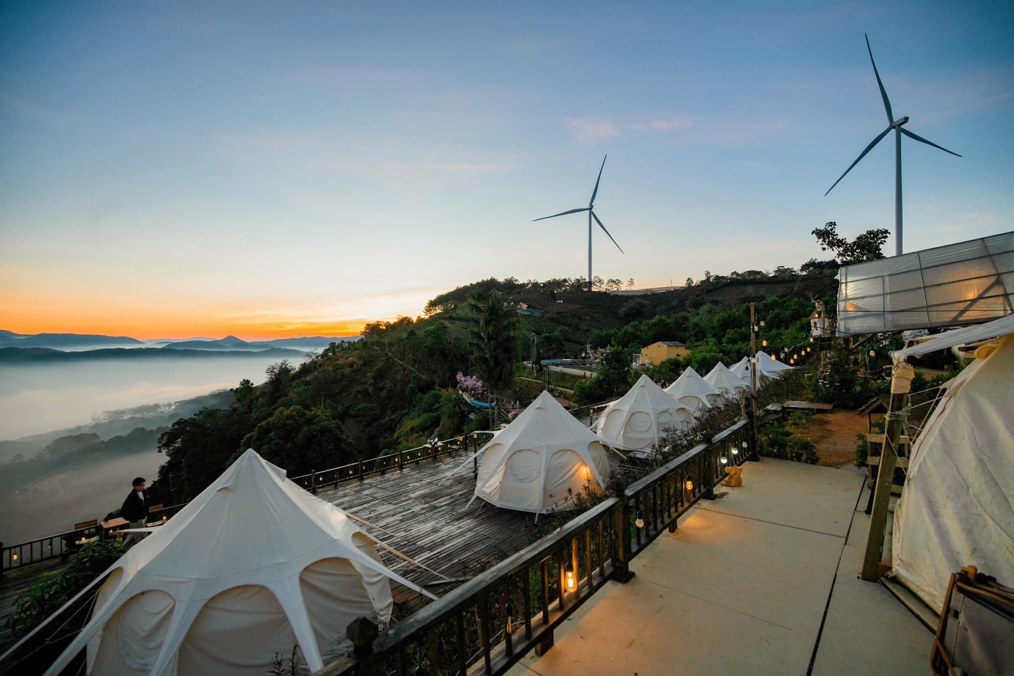 cloud view glamping