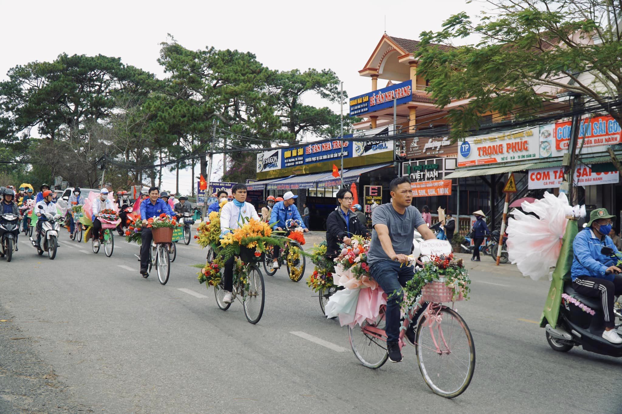 hoạt động trong lễ hội Festival Hoa Đà Lạt